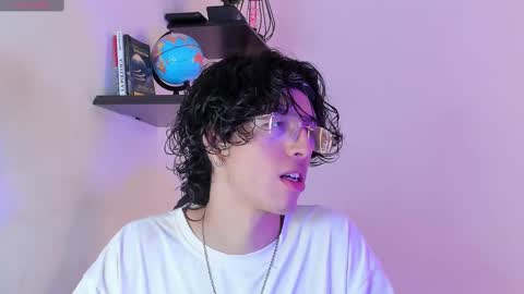 Manuel online show from September 21, 3:10 am