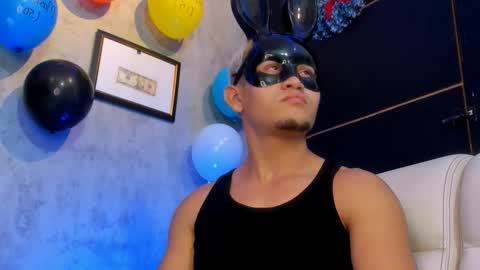 Manuel online show from November 20, 3:38 am