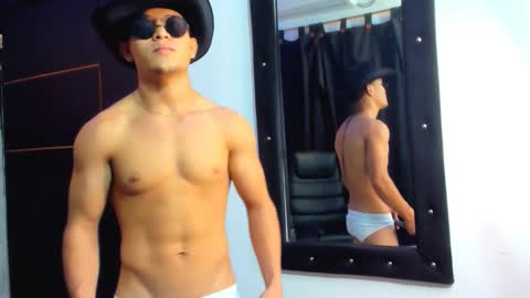 Manuel online show from October 29, 3:41 am