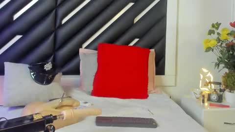 Mara  online show from October 5, 12:08 am