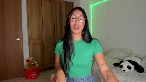 Mara online show from November 9, 10:56 pm