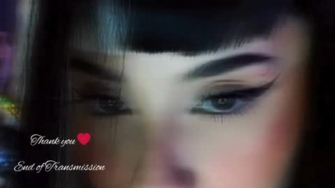 Snapshot of marcelinee__ chatting on December 15, 2:27 pm Marce online show from December 15, 2:27 pm