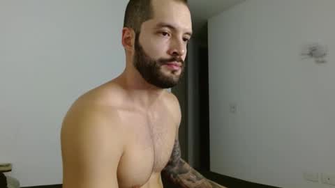 Snapshot of marcoandpolo01 chatting on January 13, 11:38 pm Marco  Polo online show from January 13, 11:38 pm