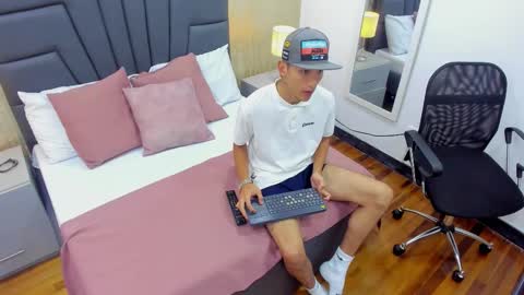 marcus_cartter online show from February 26, 2:42 pm