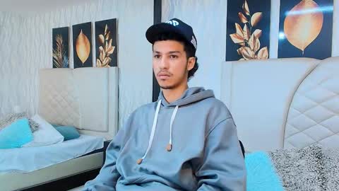 marcus_jeron online show from October 5, 7:39 am