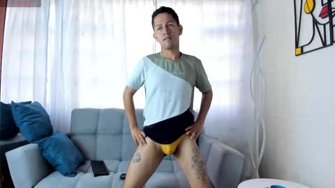 marcus_lux1 online show from March 4, 12:02 pm