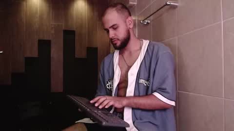 marcus_soler online show from November 19, 4:50 pm