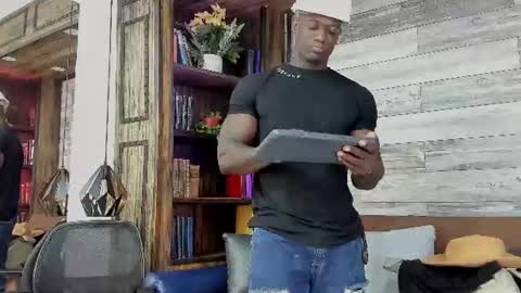 Marcusssss online show from August 5, 11:51 am