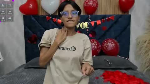 Snapshot of marge_lasander chatting on February 15, 1:31 am Aitana online show from February 15, 1:31 am