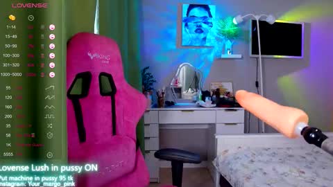 Snapshot of margohotty chatting on October 19, 5:34 am Margo for you   online show from October 19, 5:34 am