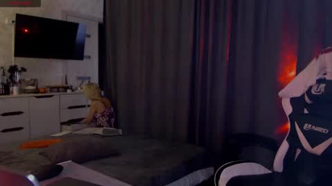 Margoo online show from November 25, 4:33 am