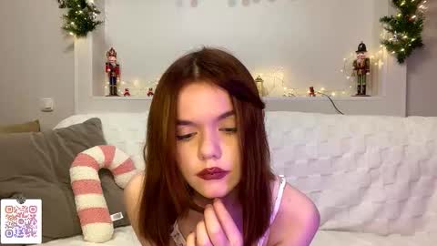 Lina online show from December 21, 9:43 pm