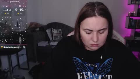 mari moore online show from October 3, 8:44 am