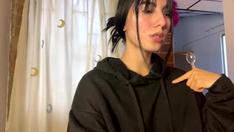 maria_6384 online show from February 16, 10:21 pm