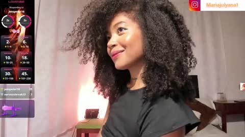 V A N E S S A  online show from February 4, 6:50 am