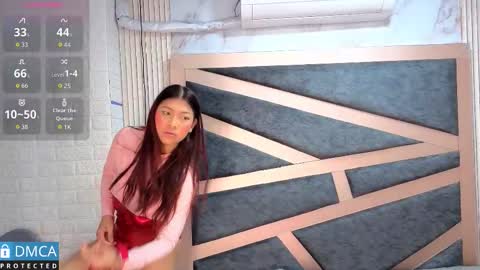 maria_twenty online show from December 17, 11:06 am