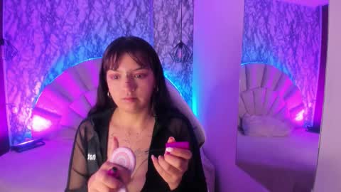   online show from October 30, 12:17 pm