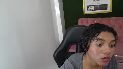 marian_lacutir_t online show from March 30, 9:26 pm