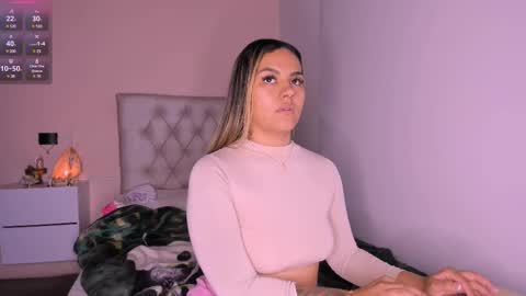 Mariana Roe online show from March 8, 5:28 am