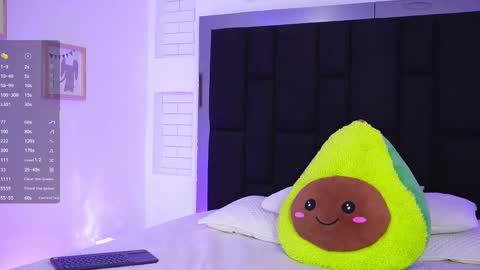 Mariana  online show from September 30, 7:24 pm