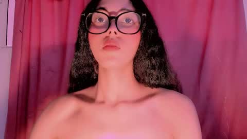 Mariana online show from November 28, 1:29 pm