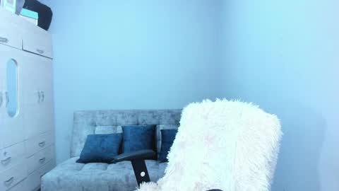 Snapshot of mariana_owen chatting on February 11, 1:31 am    online show from February 11, 1:31 am