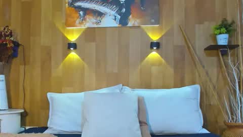 Mariana Angel online show from March 28, 12:39 pm