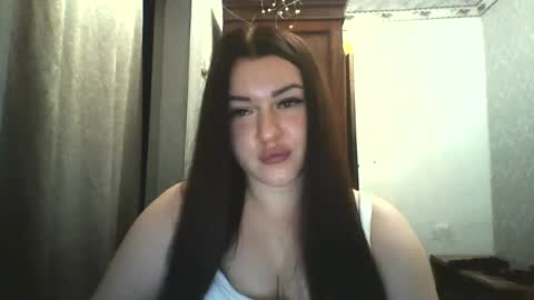 mariangloom online show from July 5, 9:22 pm