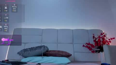 marianls01 online show from March 23, 7:08 pm