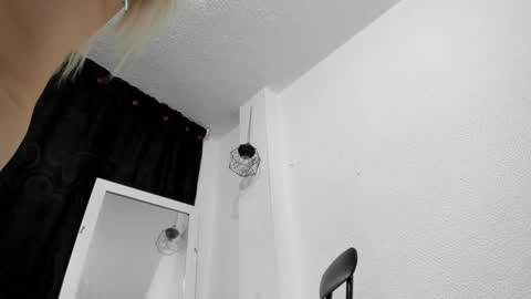 marianne online show from March 3, 11:03 pm