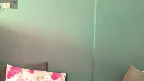 Theressa online show from December 15, 11:06 am