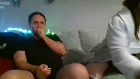 Maria Von Schnee online show from December 8, 3:02 pm