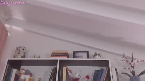 Maria online show from October 31, 7:25 pm