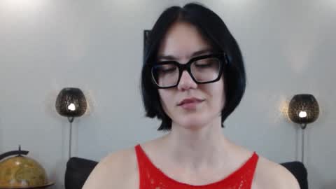 Marie Fitch online show from November 11, 4:14 am