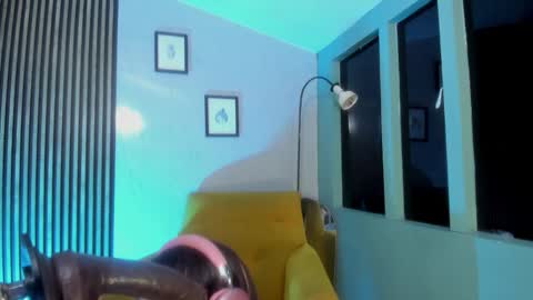 Marie online show from February 20, 3:50 am