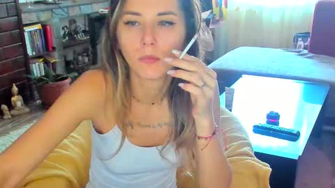 Marie   online show from January 12, 7:04 am