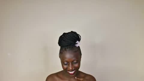 marielazia online show from June 15, 9:07 pm