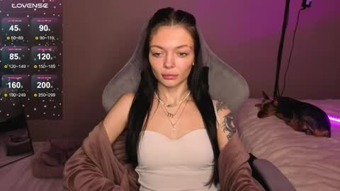 Maria  online show from April 19, 6:10 pm