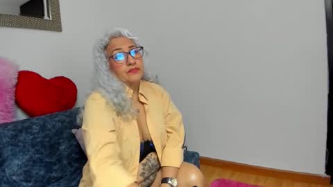 marilyn70 online show from November 13, 10:23 pm