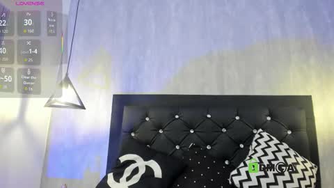 Marilyn  online show from March 28, 11:55 am