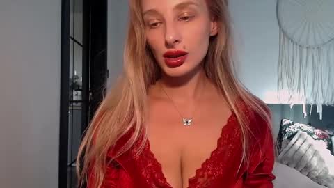 MarilynDevilish online show from September 22, 2:54 pm