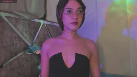 Marilyn online show from November 6, 3:09 am