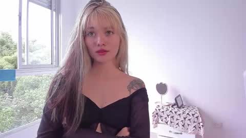 Marin kitoko online show from February 3, 8:57 pm