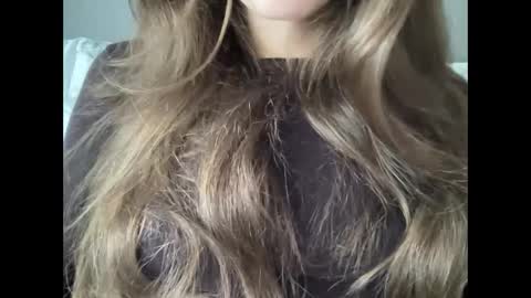 Snapshot of marinalovenow chatting on February 27, 11:17 am Marina online show from February 27, 11:17 am