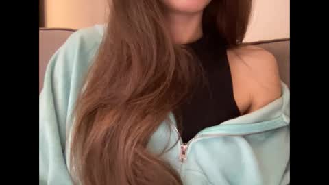 Snapshot of marinalovenow chatting on March 3, 6:15 am Marina online show from March 3, 6:15 am