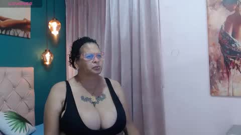 Marina  online show from October 27, 9:15 pm