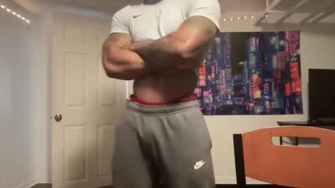 Z online show from February 14, 8:33 pm