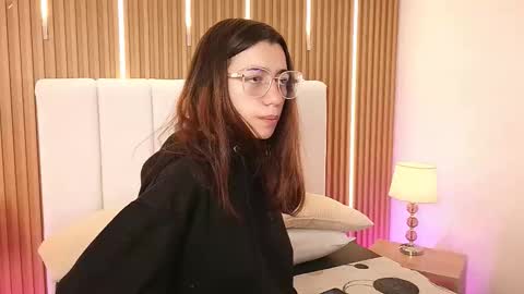 marinette online show from February 28, 1:37 pm