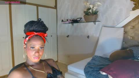 Snapshot of mariposahorny chatting on October 9, 5:29 pm Nathaly online show from October 9, 5:29 pm