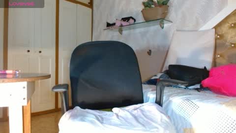 Snapshot of mariposahorny chatting on October 3, 6:05 pm Nathaly online show from October 3, 6:05 pm